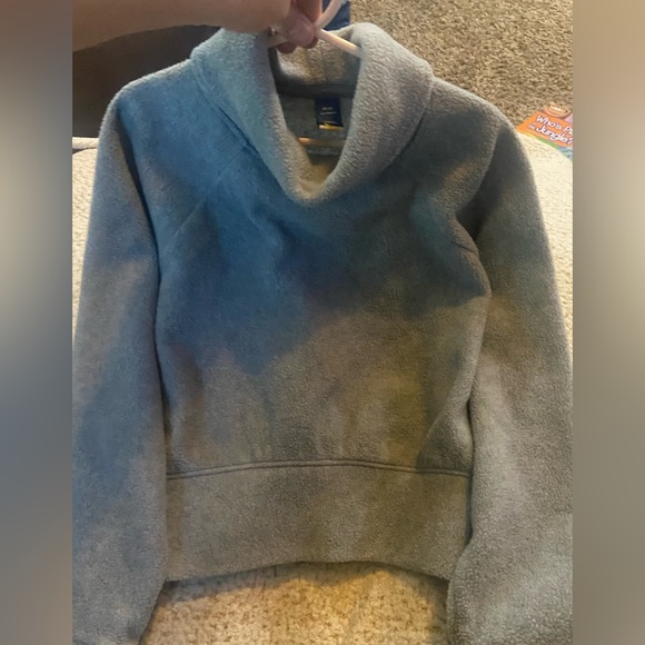 Girls Size 8 Gray fleece crop pullover sweatshirt -Go Warm - Picture 8 of 11